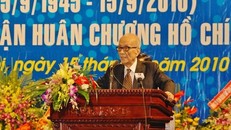 Giáo sư Vũ Khiêu: Người nặng lòng với văn hiến Thăng Long