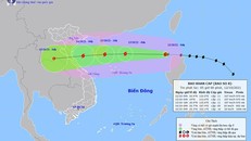 Bão số 8 đi vào biển Đông có khả năng mạnh thêm