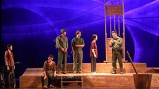 Vở diễn "Điều còn lại" của Nhà hát kịch Việt Nam. Ảnh minh họa: Thanh Tùng/TTXVN