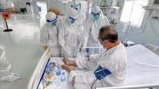 Người bệnh nào có nguy cơ cao mắc hội chứng hậu COVID-19?