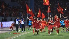 Chủ tịch nước và Thủ tướng biểu dương đội tuyển bóng đá nữ Việt Nam