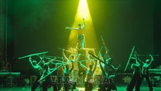 Tiết mục biểu diễn tại Lễ bế mạc và trao giải Liên hoan.