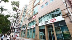 HSBC Việt Nam cùng với một số định chế tài chính khác cung cấp cho Công ty Cổ phần Tập đoàn Masan (Masan) và Công ty TNHH The Sherpa, công ty con trực thuộc Masan, một khoản vay hợp vốn có thời hạn trị giá 600 triệu USD.
