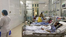 Trời lạnh, người già nhập viện vì bệnh phổi tăng mạnh