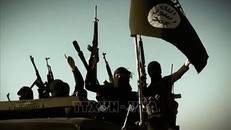 Các tay súng IS tại tỉnh Anbar, Iraq. Ảnh tư liệu: AFP/TTXVN