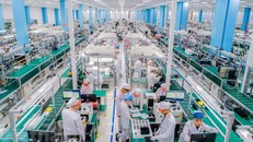 Năng suất lao động của toàn nền kinh tế theo giá hiện hành đạt 188 triệu đồng/lao động, tương đương 8.083 USD/lao động, tăng 622 USD so với năm 2021. (Ảnh: TTXVN)