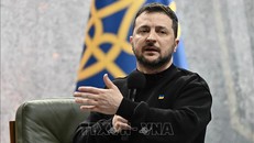 Tổng thống Ukraine Volodymyr Zelensky phát biểu tại cuộc họp báo ở Kiev. Ảnh (tư liệu): AFP/TTXVN