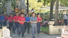 Đoàn lãnh đạo, CBNV Tập đoàn TNG Holdings Vietnam trong hành trình tri ân tháng 7/2023