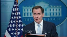 Người phát ngôn Hội đồng An ninh quốc gia Mỹ John Kirby phát biểu tại cuộc họp báo ở Washington, DC ngày 13/2/2023. Ảnh: AFP/TTXVN