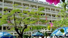 Trường THPT Gia Định nơi xảy ra sự việc.