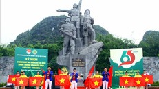 Tiết mục văn nghệ tại Lễ kỷ niệm. Ảnh: Tá Chuyên/TTXVN