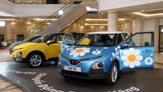 Hối hả đặt cọc ngày cuối ưu đãi, chủ xe VF 5 Plus nhận nhiều đặc quyền VIP