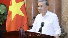 Chủ tịch nước Tô Lâm phát biểu chúc mừng Ngày truyền thống của lực lượng TNXP. Ảnh: Nhan Sáng/TTXVN 