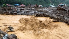 Trận lũ quét khiến Quốc lộ 12 đoạn qua địa phận xã Mường Pồn, huyện Điện Biên (tỉnh Điện Biên) bị ảnh hưởng. Ảnh minh họa: Trung Kiên/TTXVN