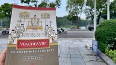 Vua chúa Việt và… du lịch