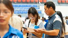 Trường đại học giảm chỉ tiêu điểm thi tốt nghiệp THPT, tăng xét tuyển riêng