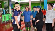 Trường vùng lũ thiếu sách giáo khoa