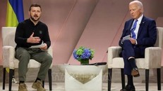 Tổng thống Mỹ và Ukraine thảo luận kế hoạch hướng tới chấm dứt xung đột tại Ukraine