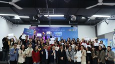 Sinh viên Cao đẳng Việt Mỹ Hà Nội giải quyết bài toán doanh nghiệp tại cuộc thi "The Next Agency"