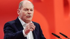 Lãnh đạo hai nước Anh và Đức bình luận về kết quả điện đàm thượng đỉnh Nga-Mỹ