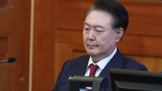 Gần 80% người dân Hàn Quốc chấp thuận việc phế truất ông Yoon Suk Yeol