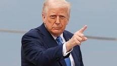 Tại sao Tổng thống Trump liên tục ban bố tình trạng khẩn cấp quốc gia?