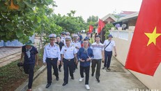 Chuyến tàu đặc biệt với 100 nhà báo sẽ tiếp thêm “sức mạnh” cho các chiến sĩ nơi biển đảo