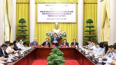 Phó Chủ nhiệm Văn phòng Chủ tịch nước Phạm Thanh Hà chủ trì Họp báo. (Ảnh: Minh Đức/TTXVN)