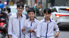 Công bố điểm sàn, điểm quy đổi: Thí sinh cân nhắc lựa chọn nguyện vọng xét tuyển