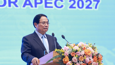 Thủ tướng Phạm Minh Chính phát biểu tại Lễ công bố thành lập Ủy ban Quốc gia Diễn đàn hợp tác châu Á - Thái Bình Dương 2027 (APEC 2027). (Ảnh: Dương Giang/TTXVN)