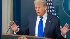 Tổng thống Trump đặt mốc 'tối hậu thư' mới cho Nga trong vấn đề Ukraine