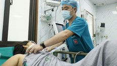 Bác sĩ thông tin về tin đồn "tăng 1 độ C là tăng thêm 10% nguy cơ đột quỵ"