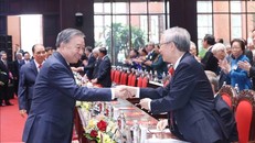 Tổng Bí thư chủ trì buổi gặp mặt các đồng chí nguyên lãnh đạo Đảng, Nhà nước