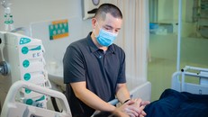 Chồng chia đôi lá gan cứu vợ: Khi tình yêu và y học hòa nhịp để viết nên điều kỳ diệu