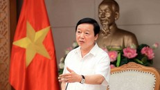 Phó Thủ tướng Trần Hồng Hà phát biểu chỉ đạo tại cuộc họp. 