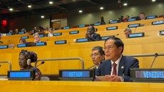 Phó Thủ tướng Chính phủ Bùi Thanh Sơn phát biểu tại hội nghị. 