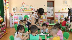 Bữa ăn bán trú của trẻ mẫu giáo trường Mầm non Lý Nam Đế