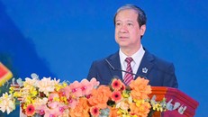 Bộ trưởng Bộ Giáo dục và Đào tạo Nguyễn Kim Sơn.