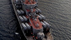 Sức mạnh tuần dương hạm Varyag thay thế soái hạm Mosvka ở Syria