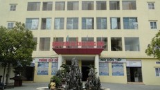 Vụ hơn 100 bác sỹ bị nợ lương: Người trong cuộc nói gì?