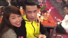 Hiệp Gà tình cảm bên bạn gái mới giữa quán cà phê