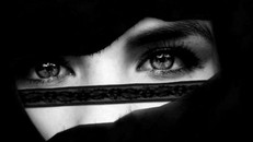 Bí ẩn khó tin về những đôi mắt