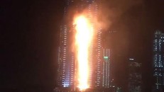 Cháy dữ dội ở khách sạn Dubai trước đêm giao thừa