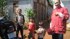 Bi hài chuyện những ông bố đặt tên con theo... phim Hàn