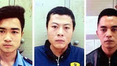 Bị đánh giữa đường vì dám đi đôi giày giống của côn đồ