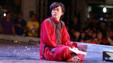 Khán giả cười, khóc vì Hoài Linh suốt 3 tiếng đồng hồ
