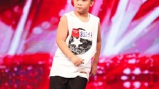 Vietnam’s Got Talent: Ba vị giám khảo mê mẩn với cậu bé popping