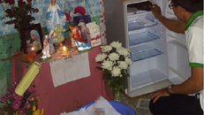 Chiếc tủ lạnh chứa đầy xác em bé và 'biệt đội săn trộm' hài nhi