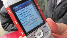 Mất tiền vì nghe điện thoại ‘bình cũ rượu mới’ mà người vẫn ‘say’