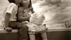 Ngả mũ thán phục trình tán gái của 'soái ca' lớp 2